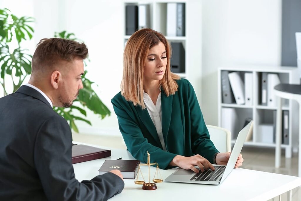 61d879d59fd6fcfccefde84e law firm financing
