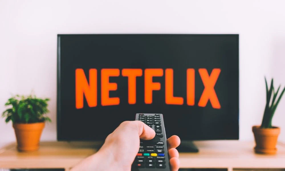 Watching Movies: Entertainment, Education, and Art in the Modern World ChairSpeaker seotool 27850 BenefitsofWatching blogbanner1