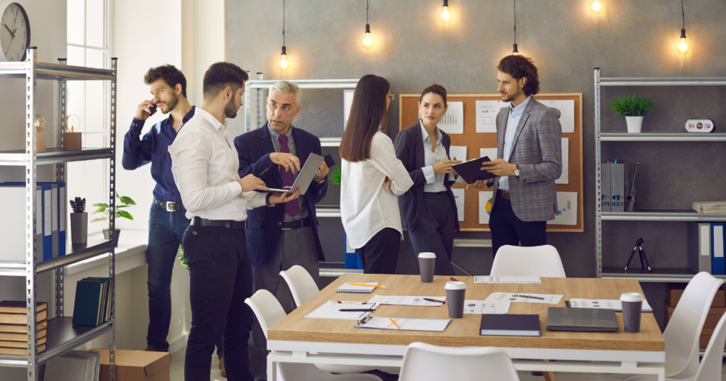 Networking in a Shared Environment: The Untold Benefits of Coworking Spaces The Untold Benefits of Coworking Spaces