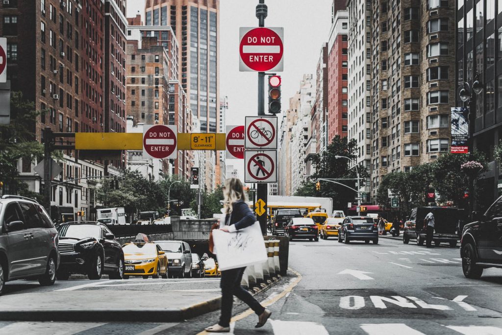 5-Axis Robot Arm The Future of Precision Automation and Smart Manufacturing crossing NYC