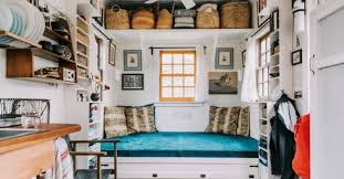 Racklegend: A Smart Solution for Better Storage and Organized Spaces image 2464