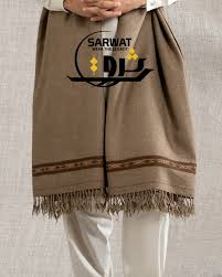 From Kashmir to Jalalpur Jattan: A Legacy Woven in Men’s Wool Shawls image 2852