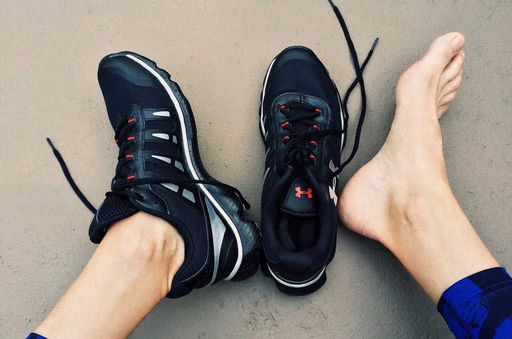 7 Signs Your Everyday Shoes Are Too Narrow for Your Feet image 5450