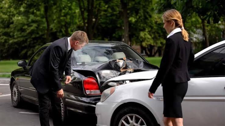 How to Choose the Right Auto Injury Attorney After a Crash images 2026 07 09T130440.801