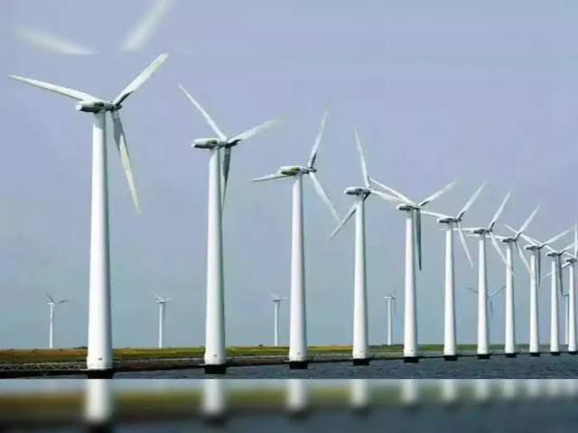 Suzlon Energy Share Price Moves: What Should Investors Look Beyond the Daily Number? images 22 1